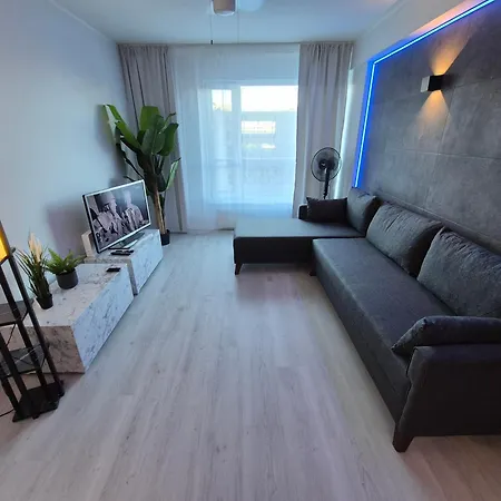 City Center Free Parking Close To Port Apartment *